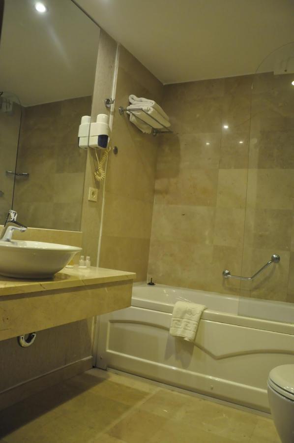 Happy Inn Gebze Hotel Bagian luar foto